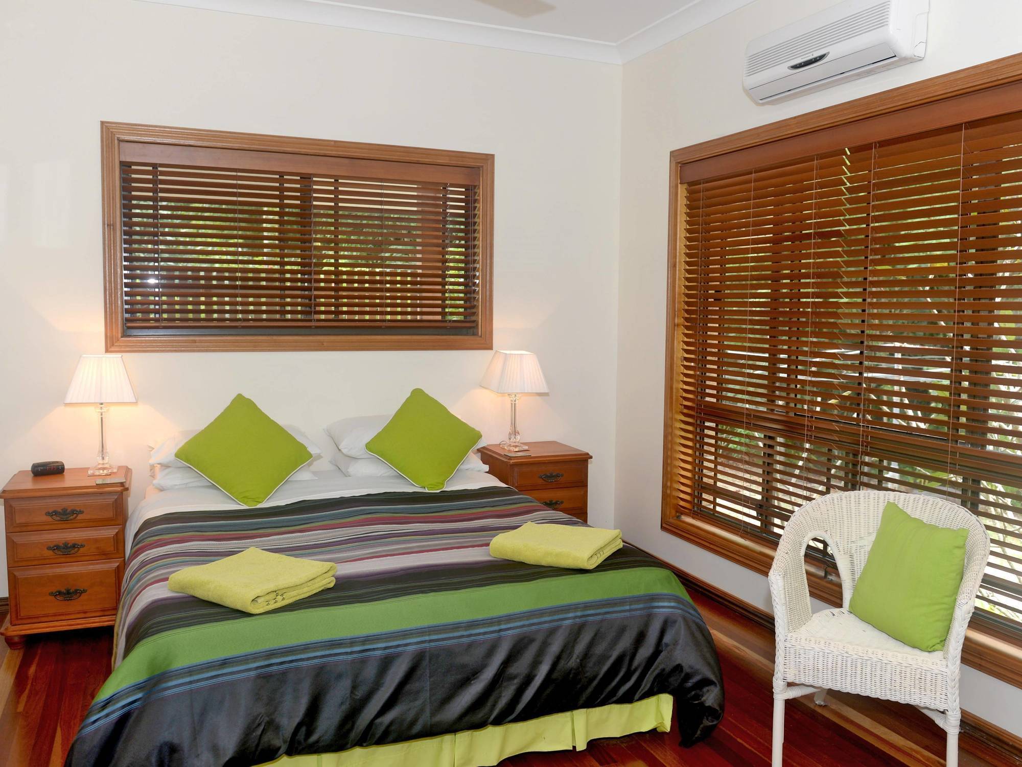 Hibiscus Lodge Bed & Breakfast Wongaling Beach Dış mekan fotoğraf